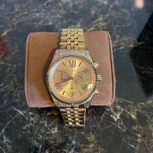 Michael Kors Women’s Rose Gold Watch